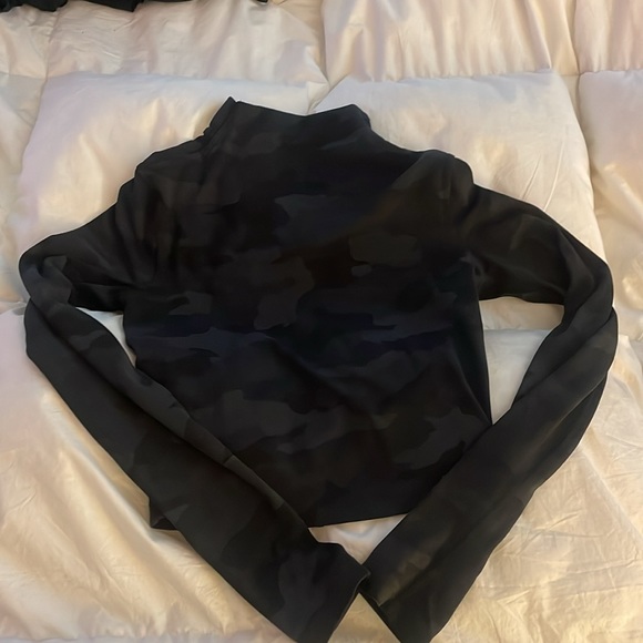 Lululemon All Aligned Mock Neck Long Sleeve Nulu - Picture 6 of 6